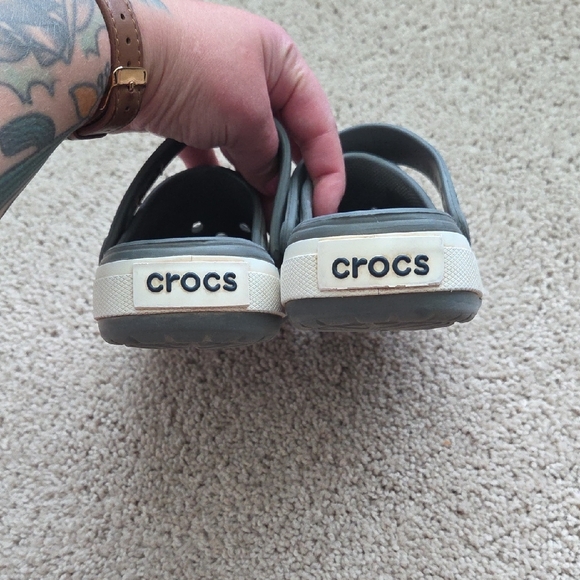 Kids Gray Clogs - Picture 5 of 6